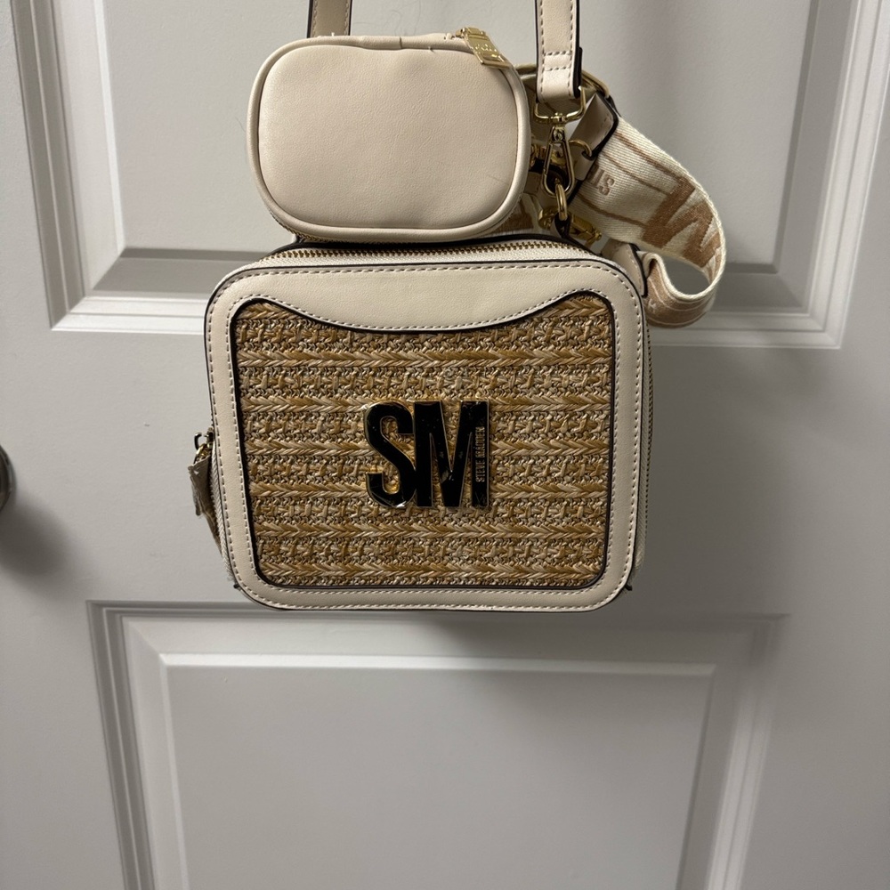 Brand New Steve Madden!!Beige and Tan Women Bag Set.